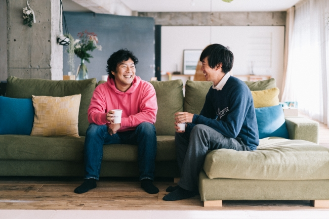 左：ANRI 代表 佐俣アンリ氏、右：株式会社WORC 代表 川野優馬氏